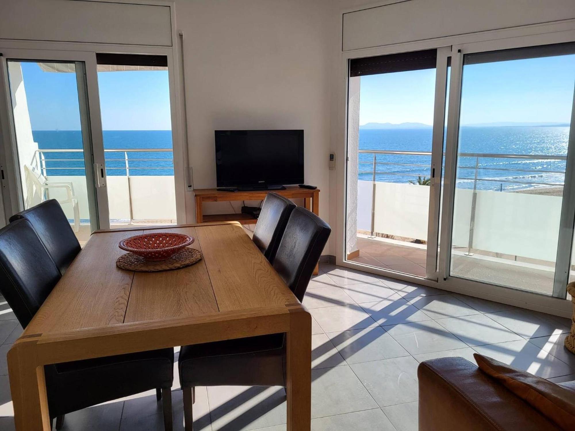 Apartamento Primera Linea Roses Con Vistas Al Mar Av-09 Luaran gambar