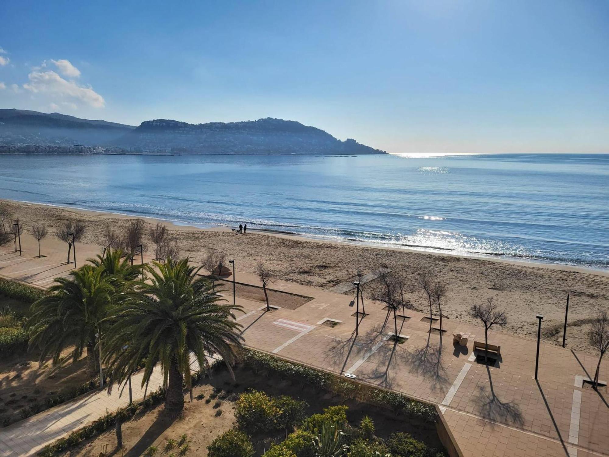 Apartamento Primera Linea Roses Con Vistas Al Mar Av-09 Luaran gambar